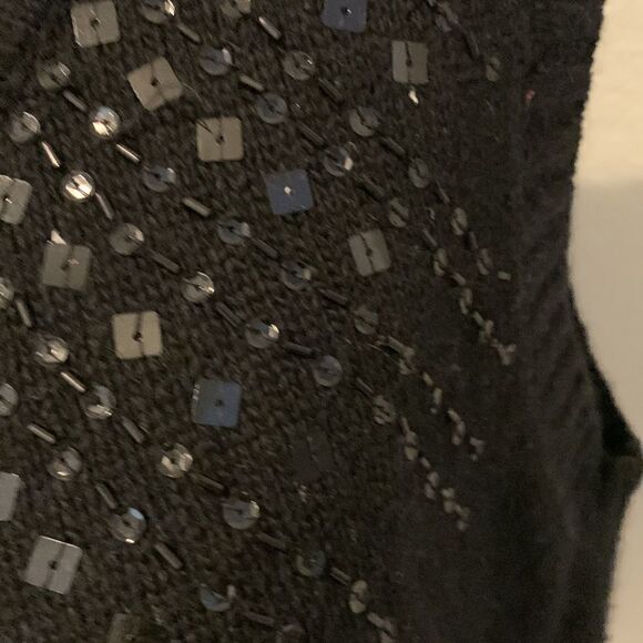 Pine Needles NY Sweater Vest - Picture 4 of 8